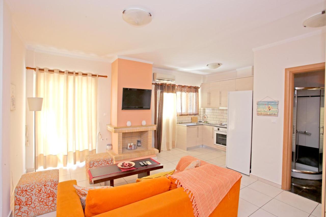 Apartment Near The Sea And The Athens Airport , Artemida Buitenkant foto